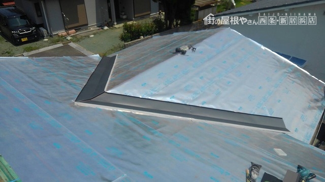 谷板金の取り付け