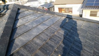 セメント瓦の屋根工事