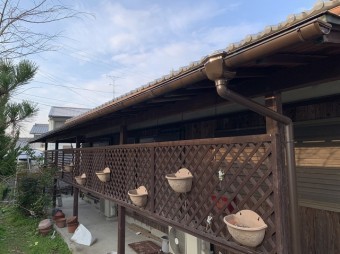新しい雨どい
