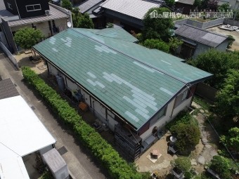 スレート屋根の全体写真