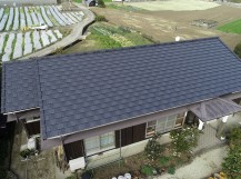 ルーガ鉄平屋根