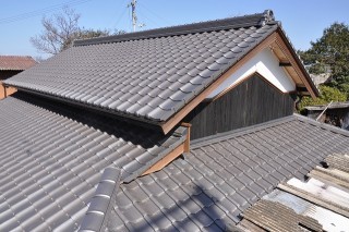 屋根葺き替え工事後の写真
