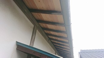 軒先の化粧板