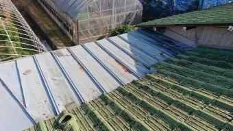 錆びた板金屋根