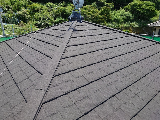 四国中央市で金属屋根「セネター」で屋根カバー工事しました