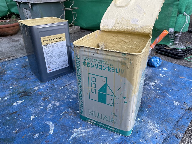 日本ペイント　水性シリコンセラUV
