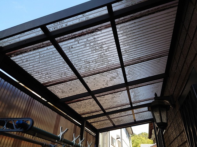 テラス屋根の波板