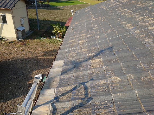 新居浜市にある借家のセメント瓦屋根を修理したお客様からの喜びの声