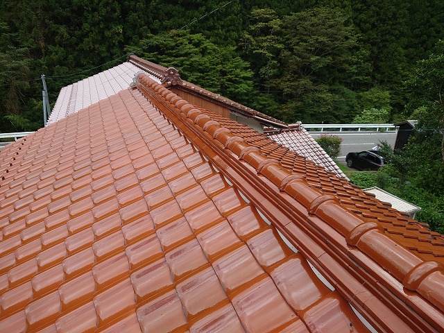 石州瓦の屋根